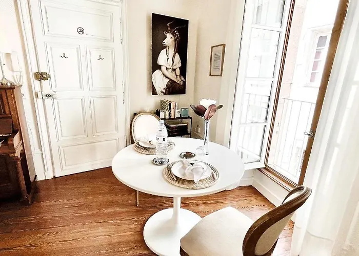 Grand Cru, Au Centre Medieval De *