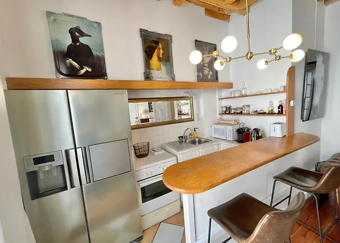 Apartment Grand Cru, Au Centre Medieval De *